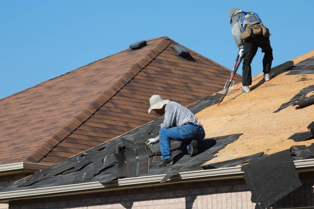  Waupaca, WI Roofing repair and installation Pros